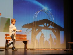 2025 - Christkindlmarkt Unterföhring: "Wenn ein Stern vom Himmel fällt"