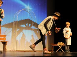 2025 - Christkindlmarkt Unterföhring: "Wenn ein Stern vom Himmel fällt"